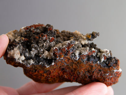 Adamite and Austinite on Goethite