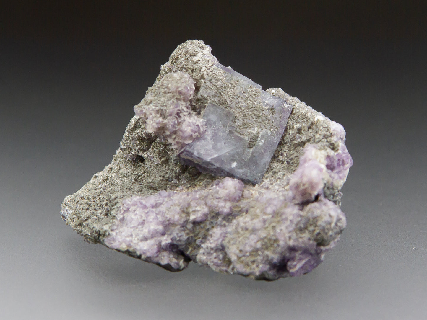 Fluorite, Quartz, and Chlorite