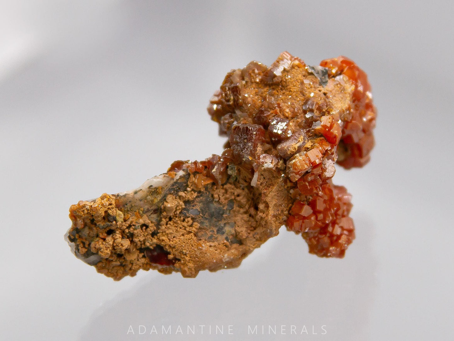Vanadinite on Barite