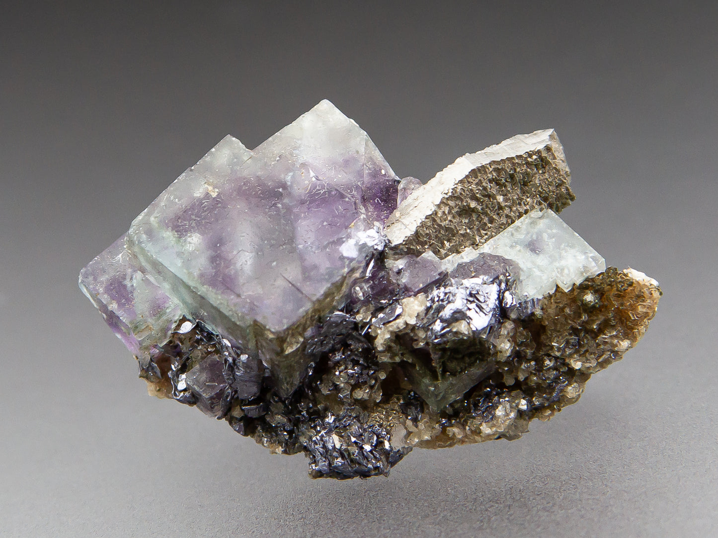 Fluorite and Arsenopyrite