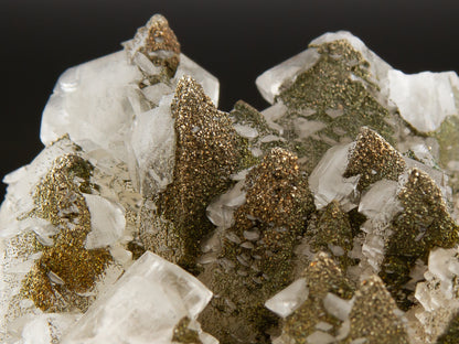 Calcite with Chalcopyrite
