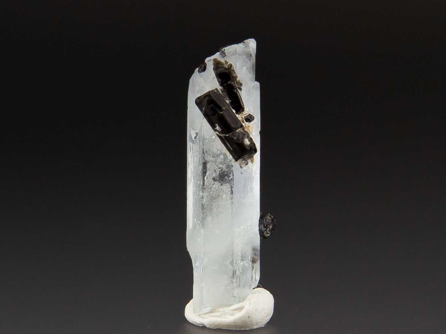 Beryl Var. Aquamarine & Tourmaline