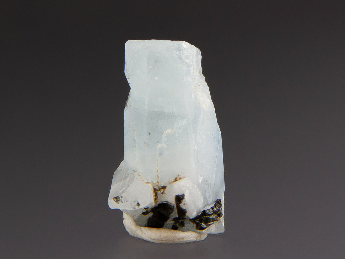 Beryl Var. Aquamarine & Tourmaline