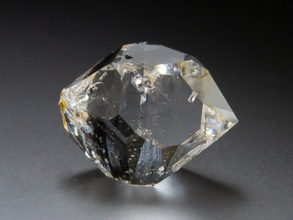 Quartz Var. Herkimer Diamond with Enhydro
