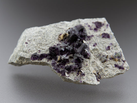 Fluorite and Bismuthinite